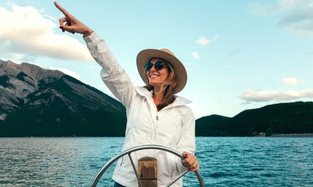 Ahoy There! Why Women are Choosing Life on a Boat